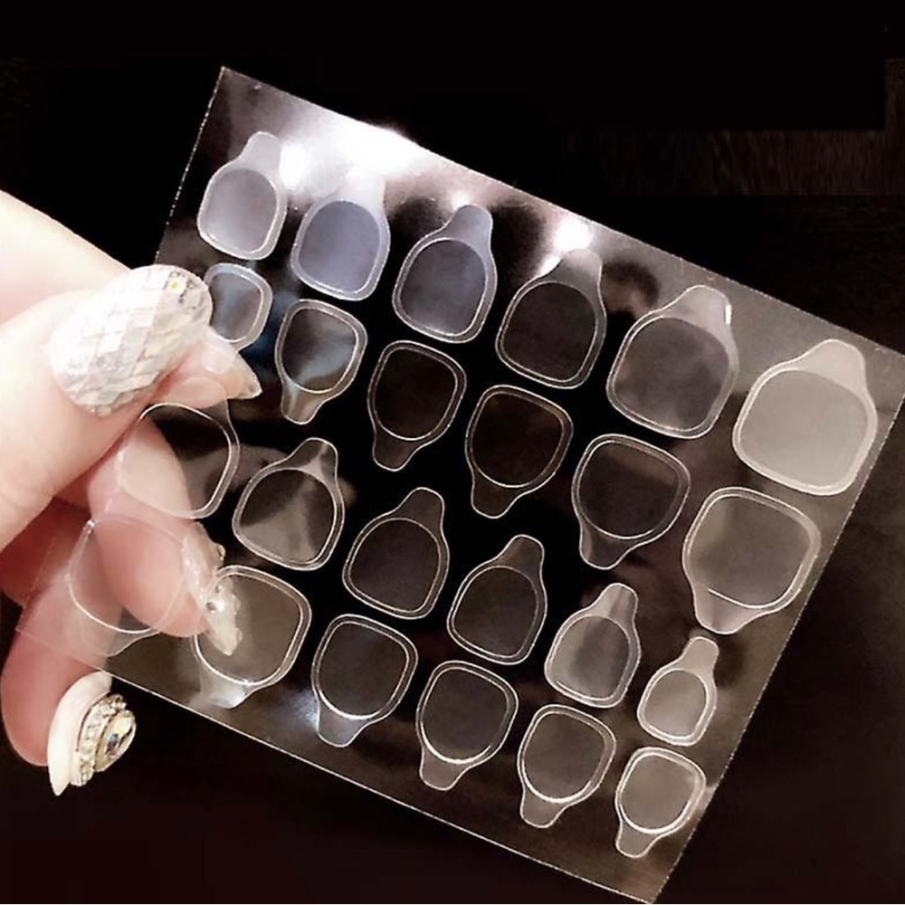 Press On Nails Kit - Picture 2 of 2